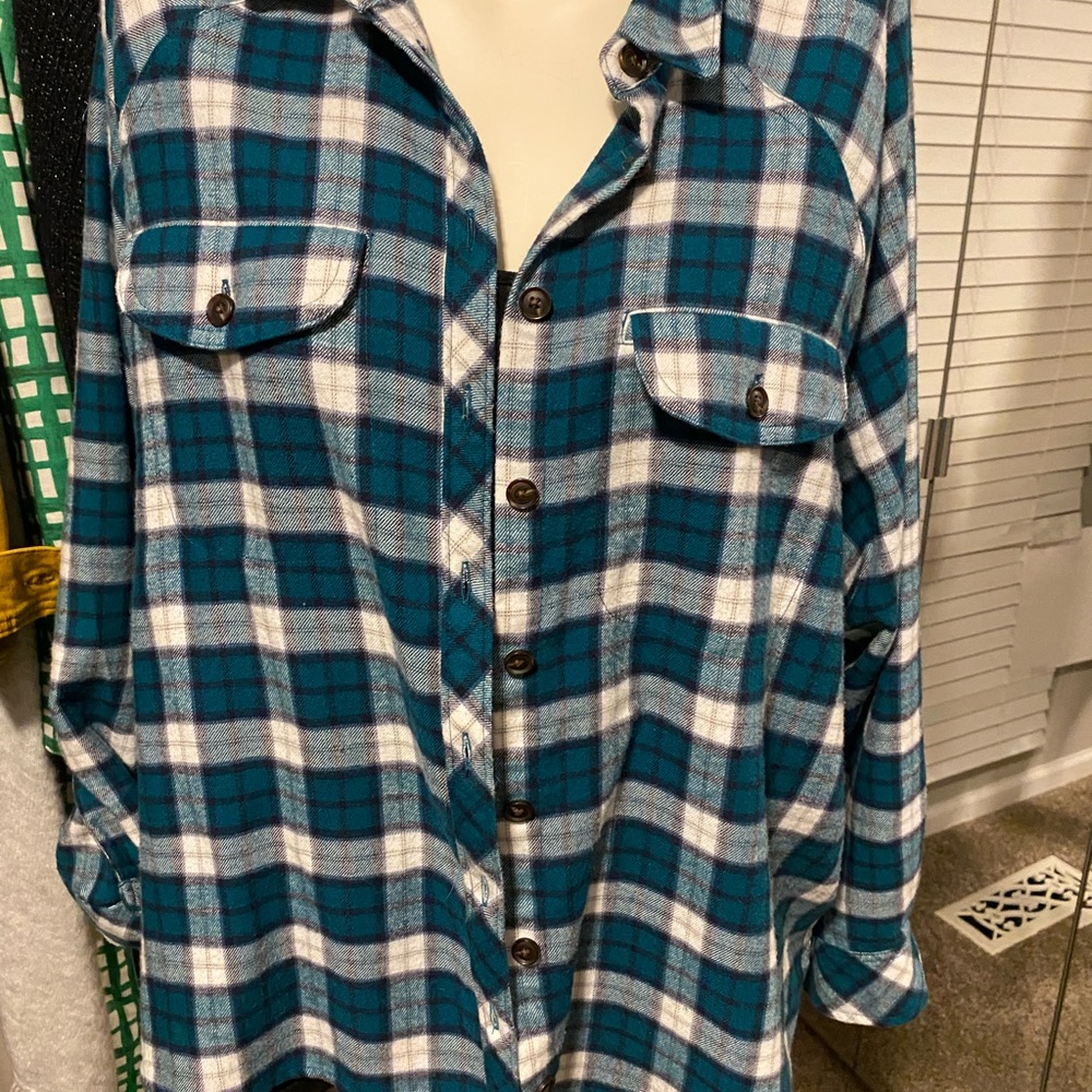 Cute plaid shirt